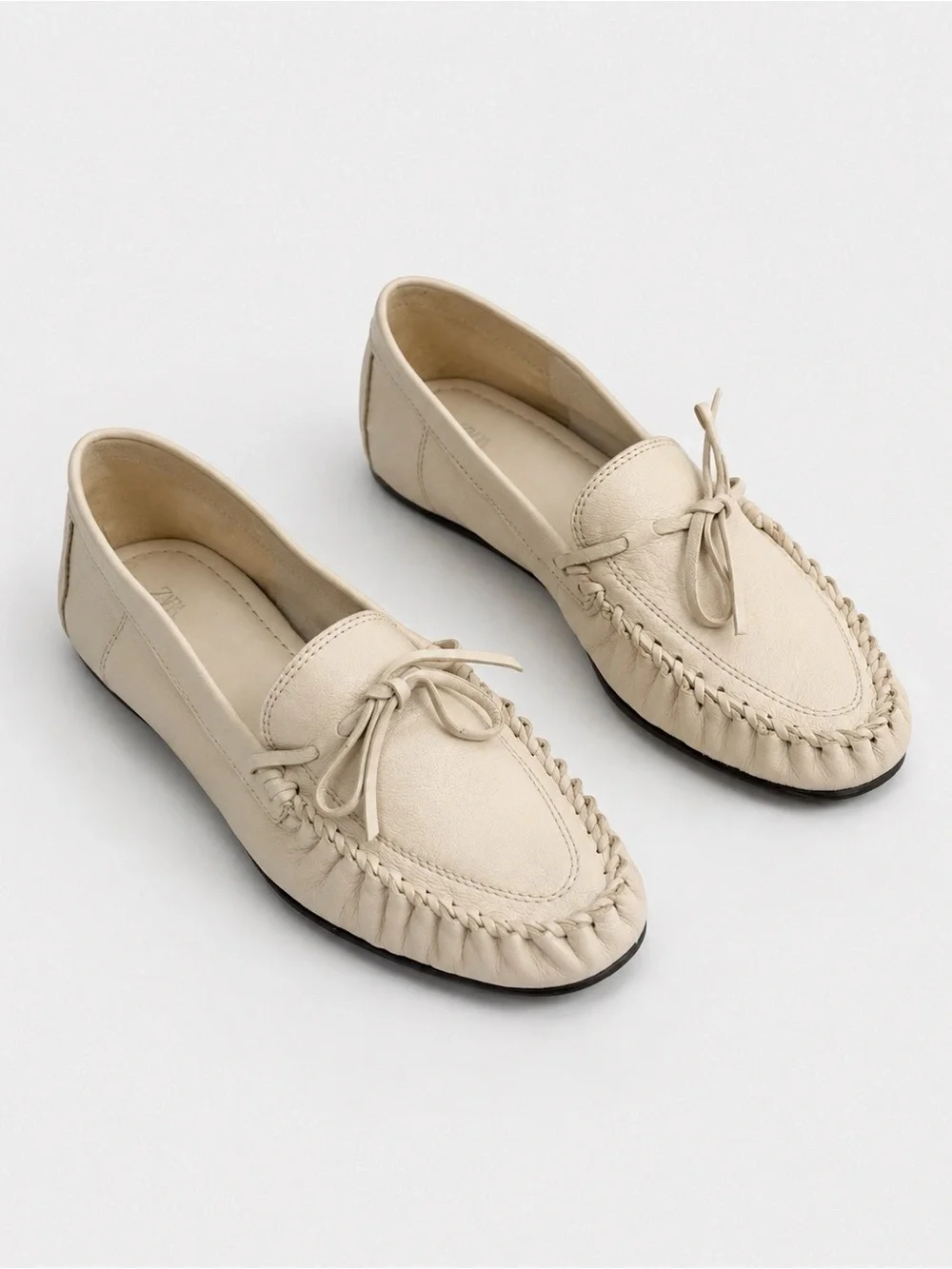 Zara Gathered Soft Leather Loafers in Off White Size 38